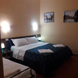 Apartman Rose Village, Róma