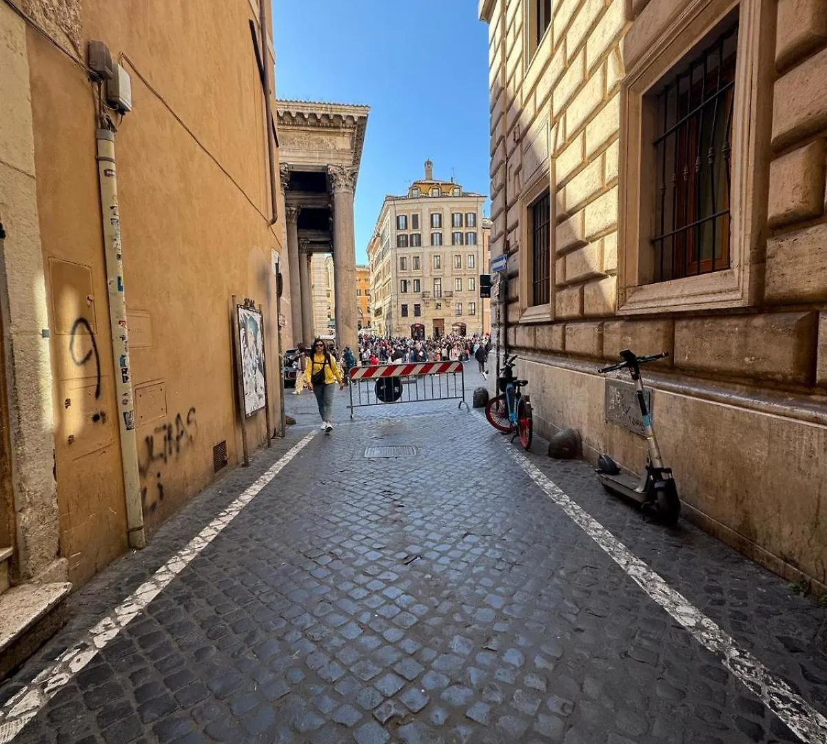 New! Renovated Apt In Ancient Rome Italy